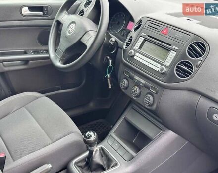 Синий Фольксваген Гольф Плюс, объемом двигателя 1.6 л и пробегом 207 тыс. км за 6200 $, фото 29 на Automoto.ua