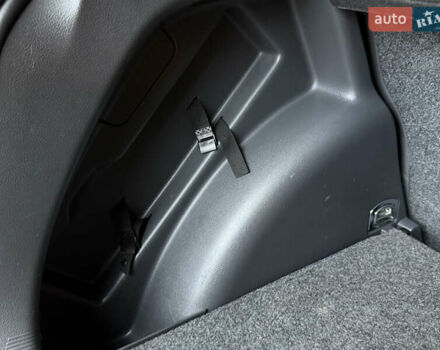 Синий Фольксваген Гольф Плюс, объемом двигателя 1.6 л и пробегом 202 тыс. км за 5900 $, фото 91 на Automoto.ua