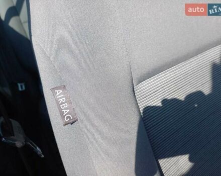 Синій Фольксваген Golf Plus, об'ємом двигуна 1.6 л та пробігом 194 тис. км за 5800 $, фото 20 на Automoto.ua