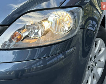 Синий Фольксваген Гольф Плюс, объемом двигателя 1.6 л и пробегом 235 тыс. км за 6800 $, фото 7 на Automoto.ua