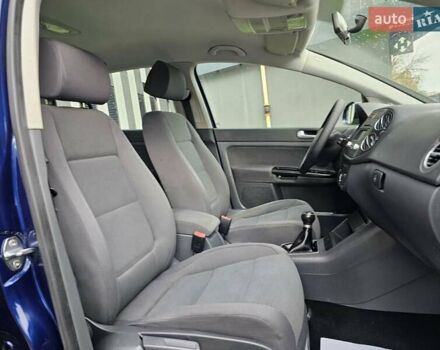 Синий Фольксваген Гольф Плюс, объемом двигателя 1.6 л и пробегом 198 тыс. км за 6390 $, фото 15 на Automoto.ua