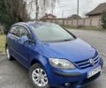Синий Фольксваген Гольф Плюс, объемом двигателя 1.6 л и пробегом 303 тыс. км за 5350 $, фото 3 на Automoto.ua