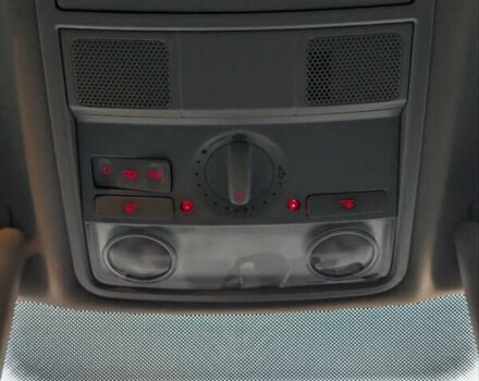 Синій Фольксваген Golf Plus, об'ємом двигуна 1.4 л та пробігом 219 тис. км за 6500 $, фото 29 на Automoto.ua