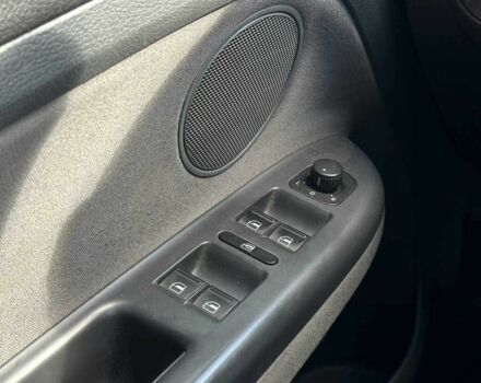 Синий Фольксваген Гольф Плюс, объемом двигателя 1.6 л и пробегом 191 тыс. км за 5490 $, фото 15 на Automoto.ua