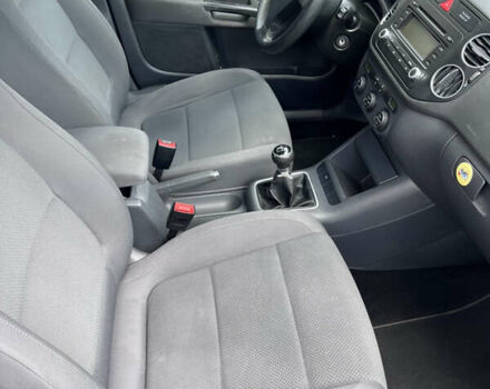 Синий Фольксваген Гольф Плюс, объемом двигателя 1.6 л и пробегом 272 тыс. км за 5800 $, фото 51 на Automoto.ua