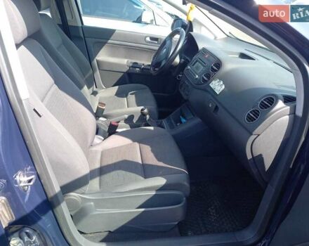 Синій Фольксваген Golf Plus, об'ємом двигуна 1.6 л та пробігом 194 тис. км за 5800 $, фото 19 на Automoto.ua