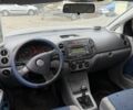 Синий Фольксваген Гольф Плюс, объемом двигателя 2 л и пробегом 250 тыс. км за 1757 $, фото 6 на Automoto.ua