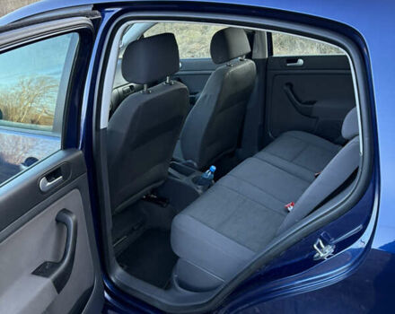 Синій Фольксваген Golf Plus, об'ємом двигуна 1.6 л та пробігом 212 тис. км за 6300 $, фото 17 на Automoto.ua