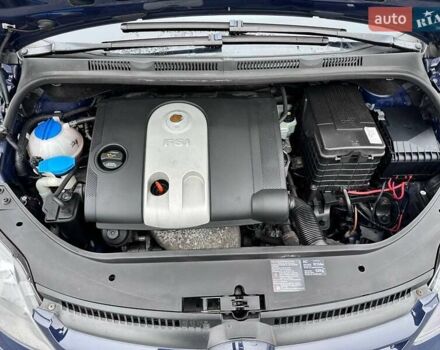 Синий Фольксваген Гольф Плюс, объемом двигателя 1.6 л и пробегом 207 тыс. км за 6200 $, фото 24 на Automoto.ua