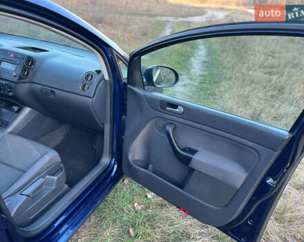 Синій Фольксваген Golf Plus, об'ємом двигуна 1.6 л та пробігом 212 тис. км за 6300 $, фото 14 на Automoto.ua