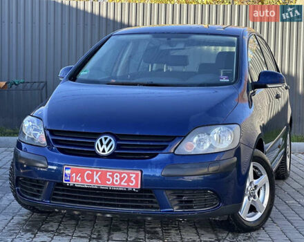 Синий Фольксваген Гольф Плюс, объемом двигателя 1.4 л и пробегом 172 тыс. км за 5450 $, фото 7 на Automoto.ua