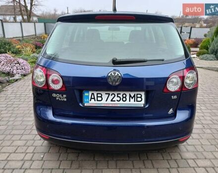 Синий Фольксваген Гольф Плюс, объемом двигателя 1.6 л и пробегом 156 тыс. км за 6100 $, фото 4 на Automoto.ua