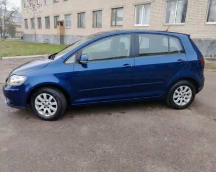 Синий Фольксваген Гольф Плюс, объемом двигателя 1.6 л и пробегом 172 тыс. км за 6200 $, фото 3 на Automoto.ua