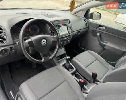 Синій Фольксваген Golf Plus, об'ємом двигуна 1.6 л та пробігом 191 тис. км за 5999 $, фото 12 на Automoto.ua