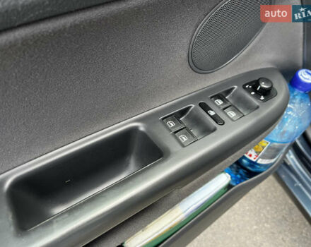 Синий Фольксваген Гольф Плюс, объемом двигателя 1.6 л и пробегом 167 тыс. км за 6300 $, фото 26 на Automoto.ua