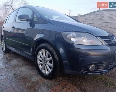Синий Фольксваген Гольф Плюс, объемом двигателя 1.6 л и пробегом 162 тыс. км за 6500 $, фото 11 на Automoto.ua