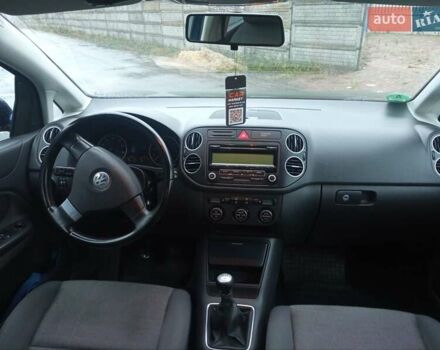 Синій Фольксваген Golf Plus, об'ємом двигуна 1.4 л та пробігом 190 тис. км за 6499 $, фото 10 на Automoto.ua