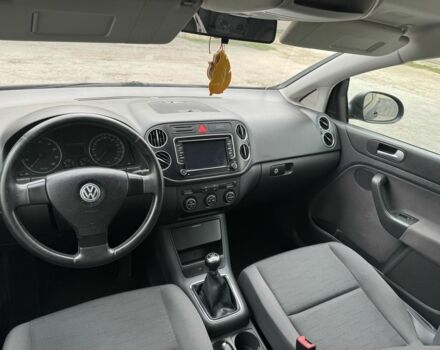 Синий Фольксваген Гольф Плюс, объемом двигателя 1.6 л и пробегом 191 тыс. км за 5999 $, фото 15 на Automoto.ua