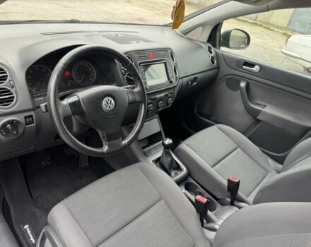 Синий Фольксваген Гольф Плюс, объемом двигателя 1.6 л и пробегом 191 тыс. км за 5999 $, фото 9 на Automoto.ua