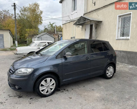 Синій Фольксваген Golf Plus, об'ємом двигуна 1.6 л та пробігом 191 тис. км за 5999 $, фото 8 на Automoto.ua