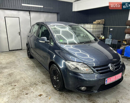 Синій Фольксваген Golf Plus, об'ємом двигуна 0 л та пробігом 220 тис. км за 5700 $, фото 2 на Automoto.ua