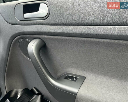 Синий Фольксваген Гольф Плюс, объемом двигателя 1.6 л и пробегом 167 тыс. км за 6300 $, фото 45 на Automoto.ua