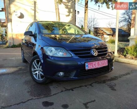 Синий Фольксваген Гольф Плюс, объемом двигателя 1.6 л и пробегом 226 тыс. км за 5700 $, фото 3 на Automoto.ua