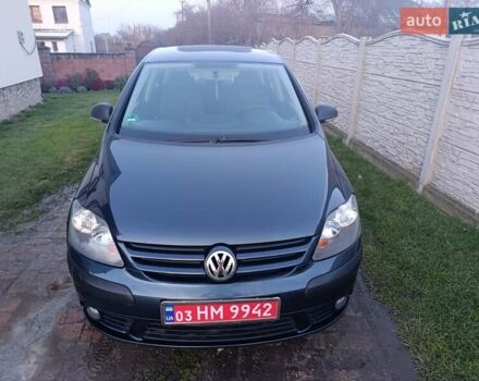 Синий Фольксваген Гольф Плюс, объемом двигателя 1.6 л и пробегом 162 тыс. км за 6500 $, фото 3 на Automoto.ua