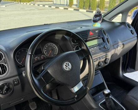 Синий Фольксваген Гольф Плюс, объемом двигателя 1.4 л и пробегом 190 тыс. км за 5999 $, фото 18 на Automoto.ua