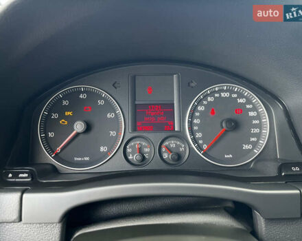 Синий Фольксваген Гольф Плюс, объемом двигателя 1.6 л и пробегом 167 тыс. км за 6300 $, фото 31 на Automoto.ua