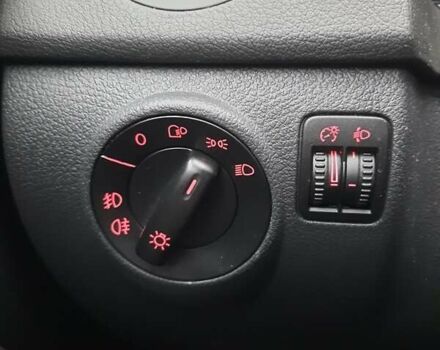 Синій Фольксваген Golf Plus, об'ємом двигуна 1.4 л та пробігом 201 тис. км за 5999 $, фото 13 на Automoto.ua