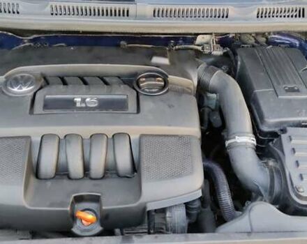 Синий Фольксваген Гольф Плюс, объемом двигателя 1.6 л и пробегом 226 тыс. км за 5700 $, фото 13 на Automoto.ua