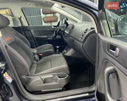 Синій Фольксваген Golf Plus, об'ємом двигуна 0 л та пробігом 220 тис. км за 5700 $, фото 17 на Automoto.ua