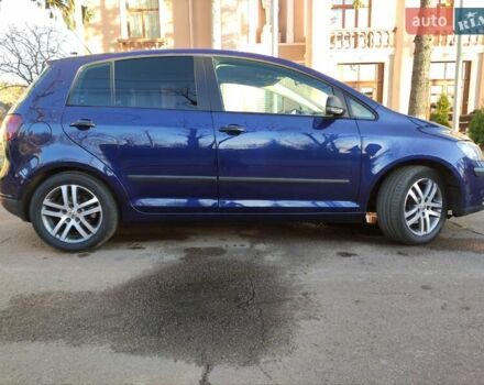 Синий Фольксваген Гольф Плюс, объемом двигателя 1.6 л и пробегом 226 тыс. км за 5700 $, фото 4 на Automoto.ua