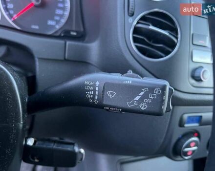 Синий Фольксваген Гольф Плюс, объемом двигателя 1.4 л и пробегом 170 тыс. км за 5290 $, фото 22 на Automoto.ua