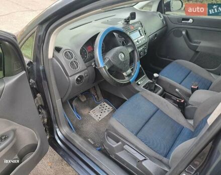 Фольксваген Гольф Плюс 2007 в Днепре (Днепропетровске) на Automoto.ua Синий Фольксваген Гольф Плюс, объемом двигателя 1.4 л и пробегом 300 тыс. км за 5000 $, фото 9 на Automoto.ua