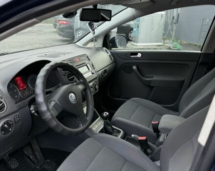 Синий Фольксваген Гольф Плюс, объемом двигателя 1.9 л и пробегом 1 тыс. км за 3850 $, фото 5 на Automoto.ua