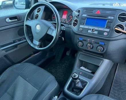 Синий Фольксваген Гольф Плюс, объемом двигателя 1.4 л и пробегом 170 тыс. км за 5290 $, фото 35 на Automoto.ua