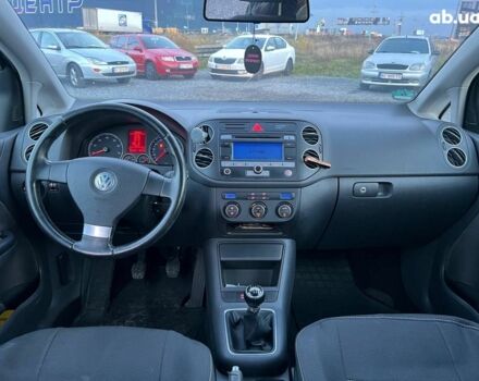 Синий Фольксваген Гольф Плюс, объемом двигателя 1.4 л и пробегом 170 тыс. км за 5290 $, фото 32 на Automoto.ua