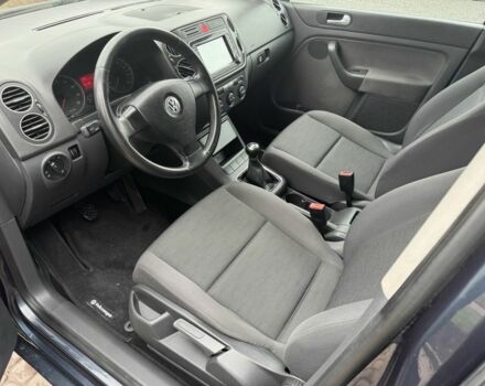 Синий Фольксваген Гольф Плюс, объемом двигателя 1.6 л и пробегом 191 тыс. км за 5999 $, фото 8 на Automoto.ua