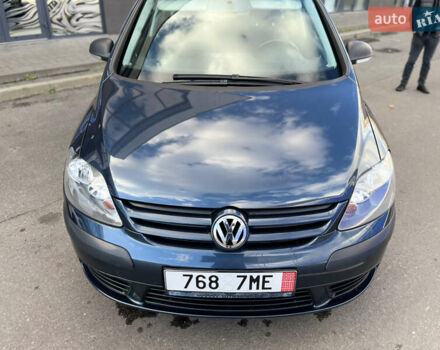 Синий Фольксваген Гольф Плюс, объемом двигателя 1.6 л и пробегом 167 тыс. км за 6300 $, фото 18 на Automoto.ua
