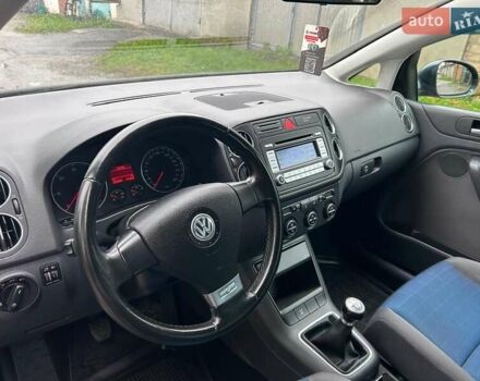 Синий Фольксваген Гольф Плюс, объемом двигателя 1.9 л и пробегом 223 тыс. км за 8200 $, фото 19 на Automoto.ua