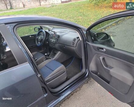 Фольксваген Гольф Плюс 2007 в Днепре (Днепропетровске) на Automoto.ua Синий Фольксваген Гольф Плюс, объемом двигателя 1.4 л и пробегом 300 тыс. км за 5000 $, фото 7 на Automoto.ua
