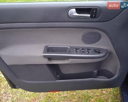 Синий Фольксваген Гольф Плюс, объемом двигателя 1.4 л и пробегом 250 тыс. км за 6400 $, фото 18 на Automoto.ua