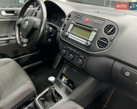 Синій Фольксваген Golf Plus, об'ємом двигуна 0 л та пробігом 220 тис. км за 5700 $, фото 18 на Automoto.ua
