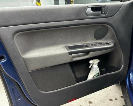 Фольксваген Гольф Плюс 2007 в Черновцах на Automoto.ua Синий Фольксваген Гольф Плюс, объемом двигателя 1.4 л и пробегом 195 тыс. км за 5300 $, фото 6 на Automoto.ua