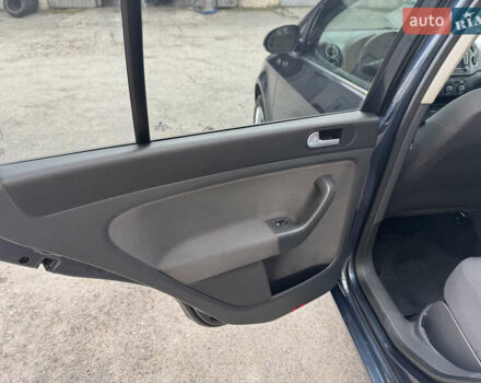 Синій Фольксваген Golf Plus, об'ємом двигуна 1.6 л та пробігом 191 тис. км за 5999 $, фото 21 на Automoto.ua