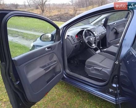 Синий Фольксваген Гольф Плюс, объемом двигателя 1.4 л и пробегом 250 тыс. км за 6400 $, фото 17 на Automoto.ua