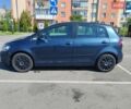 Синий Фольксваген Гольф Плюс, объемом двигателя 1.6 л и пробегом 260 тыс. км за 6400 $, фото 3 на Automoto.ua