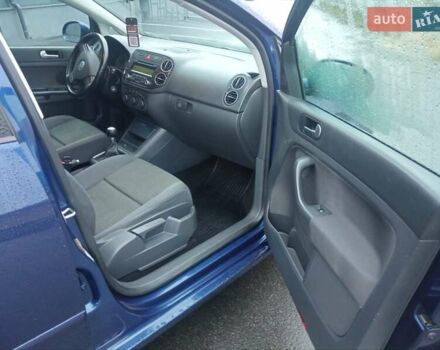 Синій Фольксваген Golf Plus, об'ємом двигуна 1.4 л та пробігом 190 тис. км за 6499 $, фото 15 на Automoto.ua